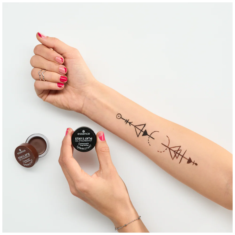 STAY & PLAY GEL EYELINER POT - Image 6