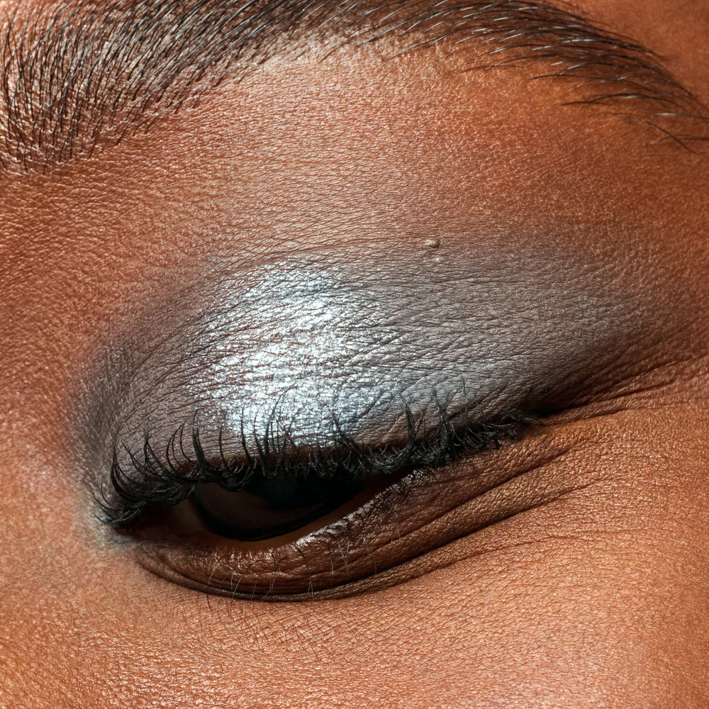 the GREY edition mini eyeshadow palette - Image 3